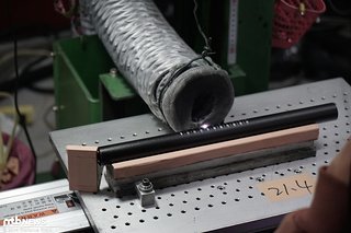Für diese Sattelstütze braucht der Laser wenige Sekunden - Siehe Video