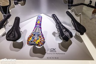 Wer sein Bike gern mit ein wenig VIP-Flair aufwerten möchte, wird bei den SQlab Limited-Team Sätteln fündig. Wer sein Bike gern mit ein wenig VIP-Flair aufwerten möchte, wird bei den SQlab Limited-Team Sätteln fündig.