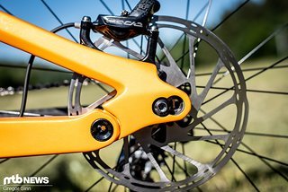 Die Kettenstreben lassen sich zwischen 445 mm und 460 mm justieren