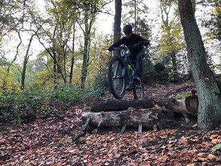 Im Einsatz auf den heimischen Trails im Ruhrgebiet