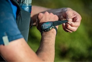 Die neue Garmin Enduro 2-Smartwatch richtet sich an Ausdauersportler