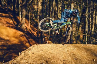 Wenn das neue Cannondale Jekyll auch nur ansatzweise so gut ist wie der Style von Mitch Ropelato, dann dürfte das neue Enduro Bike der US-Amerikaner ein voller Erfolg werden Wenn das neue Cannondale Jekyll auch nur ansatzweise so gut ist wie der Style von Mitch Ropelato, dann dürfte das neue Enduro Bike der US-Amerikaner ein voller Erfolg werden