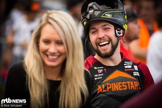 Mit 95.66 Punkten nach seinem ersten Lauf hatte Nicholi Rogatkin allen Grund, vor Freude zu lachen