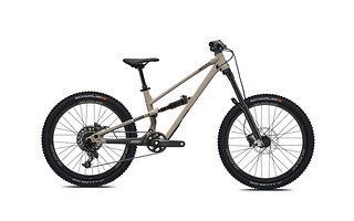 Commencal Clash 24
