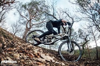 Blauer Himmel, trockene Trails und Temperaturen, die kurze Ärmel erlauben