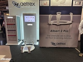 Am Aetrex-Stand beeindruckte Albert