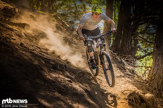 In ruppigen Passagen liegt das Ghost SL AMR X 9 LC satt und sicher auf dem Trail. In ruppigen Passagen liegt das Ghost SL AMR X 9 LC satt und sicher auf dem Trail.