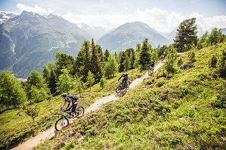 Alle drei Jagden verwöhnen ihre Teilnehmerinnen und Teilnehmer mit feinem Bergpanorama und feinsten Trails