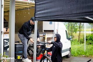 Testflotte ausladen und ready machen