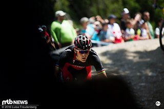 Jaroslav Kulhavy konnte mit Schurter das Feld zeitweise anführen, ein Defekt warf ihn aber zurück