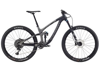 Ab Anfang 2018 wird es das neue Transition Sentinel Carbon in 2 verschiedenen Farbvarianten zu kaufen geben Ab Anfang 2018 wird es das neue Transition Sentinel Carbon in 2 verschiedenen Farbvarianten zu kaufen geben