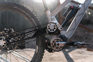 In Finale Ligure konnte das Gamux Team rund um Lino Lehmann und Mike Huter neues Material testen. In Finale Ligure konnte das Gamux Team rund um Lino Lehmann und Mike Huter neues Material testen.