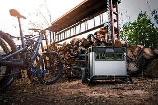 Die Yeti X-Linie von Goal Zero bietet alles von der kompakten Mini-Powerstation mit 2,27 kg bis zum portablen leistungsstarken Aggregat mit 6000 Wattstunden.