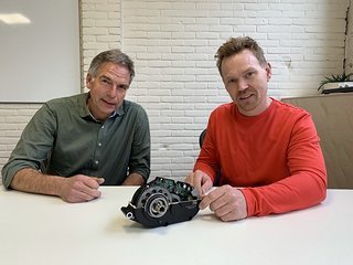 Haben große Pläne mit Okawa: Europe-Geschäftsführer Jack Brandsen (links) und Head of Service Europe Jasper Koebrugge.