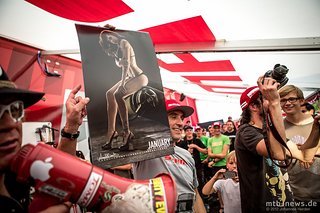 Pausenprogramm: Elmar Keineke präsentiert den neuen Cycle Passion-Kalender...