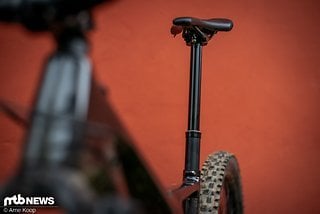 Die Wolftooth Resolve Dropper Post verfügt über bis zu 200 mm Hub und ist sowohl in 31,6 mm als auch in 30,9 mm erhältlich.