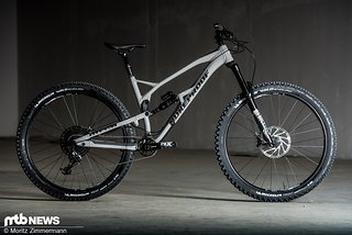 Das Nukeproof Mega 290 Comp ist ein absolutes Ballerbike, dem kein Gelände zu rau ist Das Nukeproof Mega 290 Comp ist ein absolutes Ballerbike, dem kein Gelände zu rau ist