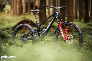 Kandidat Nummer 4 ist das Lapierre Spicy, das dank austauschbarem Link und optionaler Umlenkrolle wie hier zu sehen auch als High Pivot-Bike gefahren werden kann.