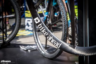 Gefertigt werden die Stoll Bikes Rahmen bei bike ahead composites in Veitshöchheim bei Würzburg