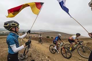 Ausreden für deutsche Fahrerinnen und Fahrer gibt es keine mehr! Der Support ist top! Ausreden für deutsche Fahrerinnen und Fahrer gibt es keine mehr! Der Support ist top!