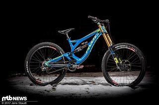 Das aktuelle Flaggschiff von Pivot Cycles im Test Das aktuelle Flaggschiff von Pivot Cycles im Test
