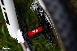 DT Swiss ist Sponsor der Cross-Country-Sparte des Canyon CLLCTV-Teams.
