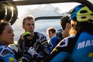 Nach dem positiven Doping-Befund hat Martin Maes die Strafe von 90 Tagen und die Aberkennung der beiden EWS-Siege in Rotorua und Tasmanien bereits akzeptiert. Nach dem positiven Doping-Befund hat Martin Maes die Strafe von 90 Tagen und die Aberkennung der beiden EWS-Siege in Rotorua und Tasmanien bereits akzeptiert.