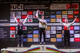 Nezka Libnik gewinnt vor Elise Porter und Elena Frei.