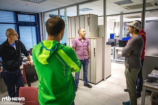 Im Vermessungsraum werden Produkte, Prototypen auf das µ genau vermessen und überprüft