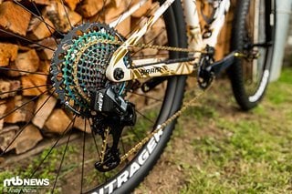 Sponsor SRAM rüstet das Trek Factory Racing Team mit seinen edelsten Komponenten aus