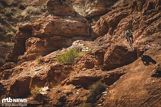 Louis Reboul crashte Sekunden später beim Canyon Flip, genau wie...