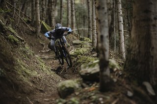 Im Vergleich zum Vorgänger ist das neue Rallon deutlich abfahrtslastiger geworden und weniger agil. Im Vergleich zum Vorgänger ist das neue Rallon deutlich abfahrtslastiger geworden und weniger agil.