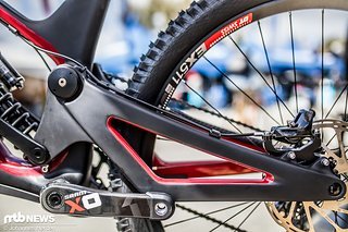 Der aufgeräumten und schicken Carbon-Optik schadet das nicht!