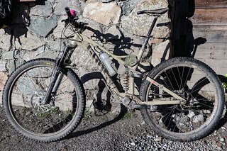 Das Ghost H AMR: Voll beladen und einsatzbereit. Das Ghost H AMR: Voll beladen und einsatzbereit.
