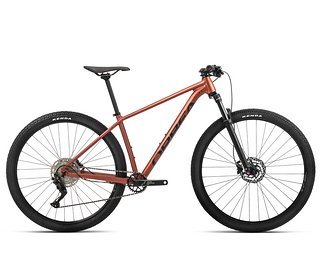 Das neue Orbea Onna richtet sich an Mountainbike-Einsteiger und soll ein solider Begleiter für die ersten Trail-Erfahrungen sein.