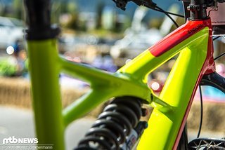 Das berühmte X-Wing-Design des Specialized Enduros ist nahezu unverändert geblieben Das berühmte X-Wing-Design des Specialized Enduros ist nahezu unverändert geblieben