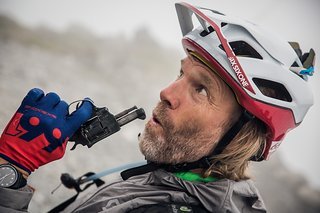 661 oder 007? Holger Meyer hatte sichtlich Spaß beim Start des in diesem Jahr erstmalig ausgetragenen Events 661 oder 007? Holger Meyer hatte sichtlich Spaß beim Start des in diesem Jahr erstmalig ausgetragenen Events