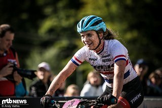 Souveräne Zweitplatzierte beim Weltcup in La Bresse und somit perfekt vorbereitet auf das WM-Rennen in Lenzerheide: Evie Richards könnte durchaus eine Medaille mit nach Hause nehmen Souveräne Zweitplatzierte beim Weltcup in La Bresse und somit perfekt vorbereitet auf das WM-Rennen in Lenzerheide: Evie Richards könnte durchaus eine Medaille mit nach Hause nehmen