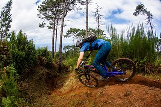 Hero-Dirt auf ganzen drei Kilometern!