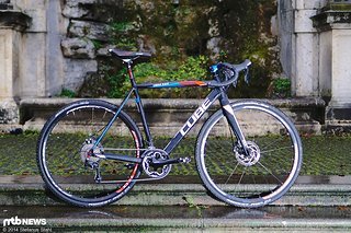 Cube Cross Race