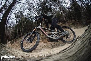 Kurvige Trails sind ganz nach dem Geschmack des Megatowers Kurvige Trails sind ganz nach dem Geschmack des Megatowers