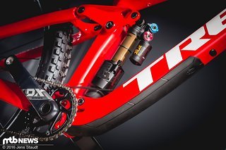 ...und Float X2 mit Climb Switch ist das Rad mit einem potenten Fahrwerk ausgestattet. ...und Float X2 mit Climb Switch ist das Rad mit einem potenten Fahrwerk ausgestattet.