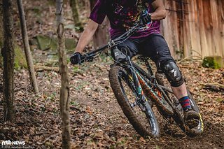 Am Klettverschluss hing sich gerne mal die Hose ein. Weniger ein Problem für den Fahrer als für den Fotografen. ;-)