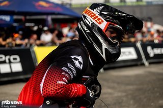 Große Freude bei Oli Clark, der mit einem starken Run mal wieder auf dem Podium gelandet ist