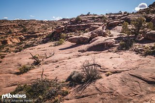 Slalom-Gekurve in Felsen - so sind die Abfahrten rund um Moab Slalom-Gekurve in Felsen - so sind die Abfahrten rund um Moab