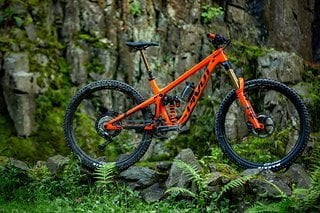 Highlight von Pivot war 2021 ganz klar das Enduro Bike Firebird.