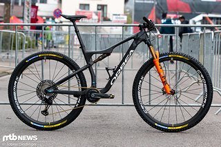 Das Orbea Oiz weiß zu glänzen
