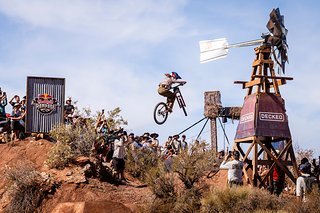 Die „Godmother of Freeride“ Casey Brown sicherte sich Platz 3.