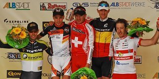 Der österreichische Staatsmeister Christoph Soukup ganz rechts. Nun fährt er für Texpa Simplon. In seiner Karriere holte sich der Österreicher schon beachtliche Erfolge, wie hier beim Bundesligarennen in Albstadt 2011.