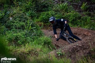 Auf dem Trail kann das OneUp Cockpit mit einer angenehmen Nachgiebigkeit überzeugen.